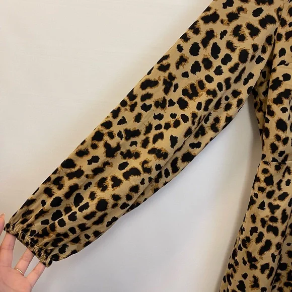 Express Dress Women’s S Leopard Print Mini Ruffled Wrap Long Sleeve Short Office - Picture 11 of 12
